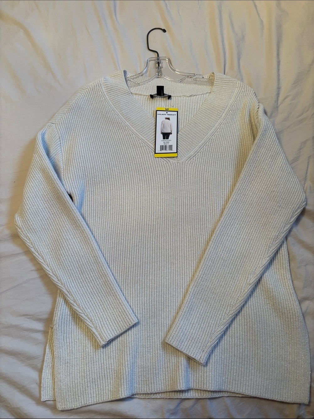 Hilary Radley V-Neck Ribbed Sweater - Cream